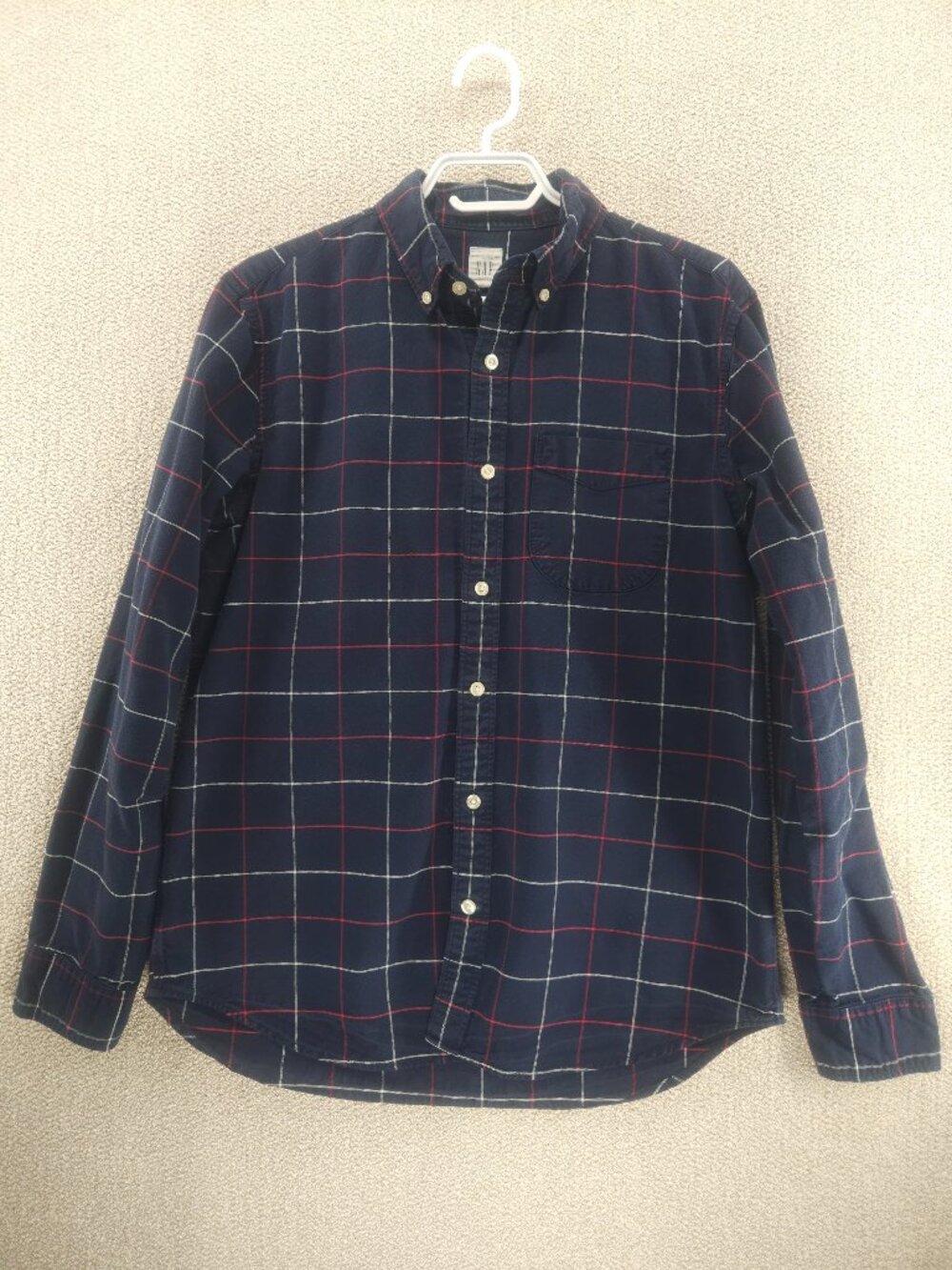 GAP Men's Windowpane Plaid Long Sleeve Button Down Shirt